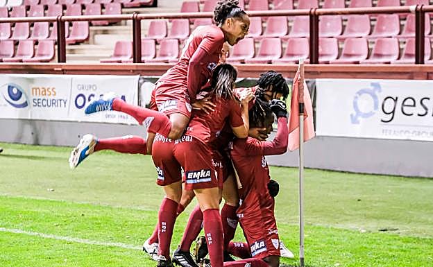 Banda y Jade desempolvan el rock and roll en Las Gaunas