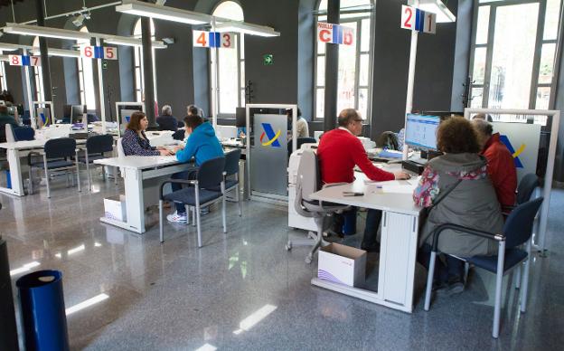Determinadas decisiones pueden suponer un ahorro en la próxima declaración de la Renta.
