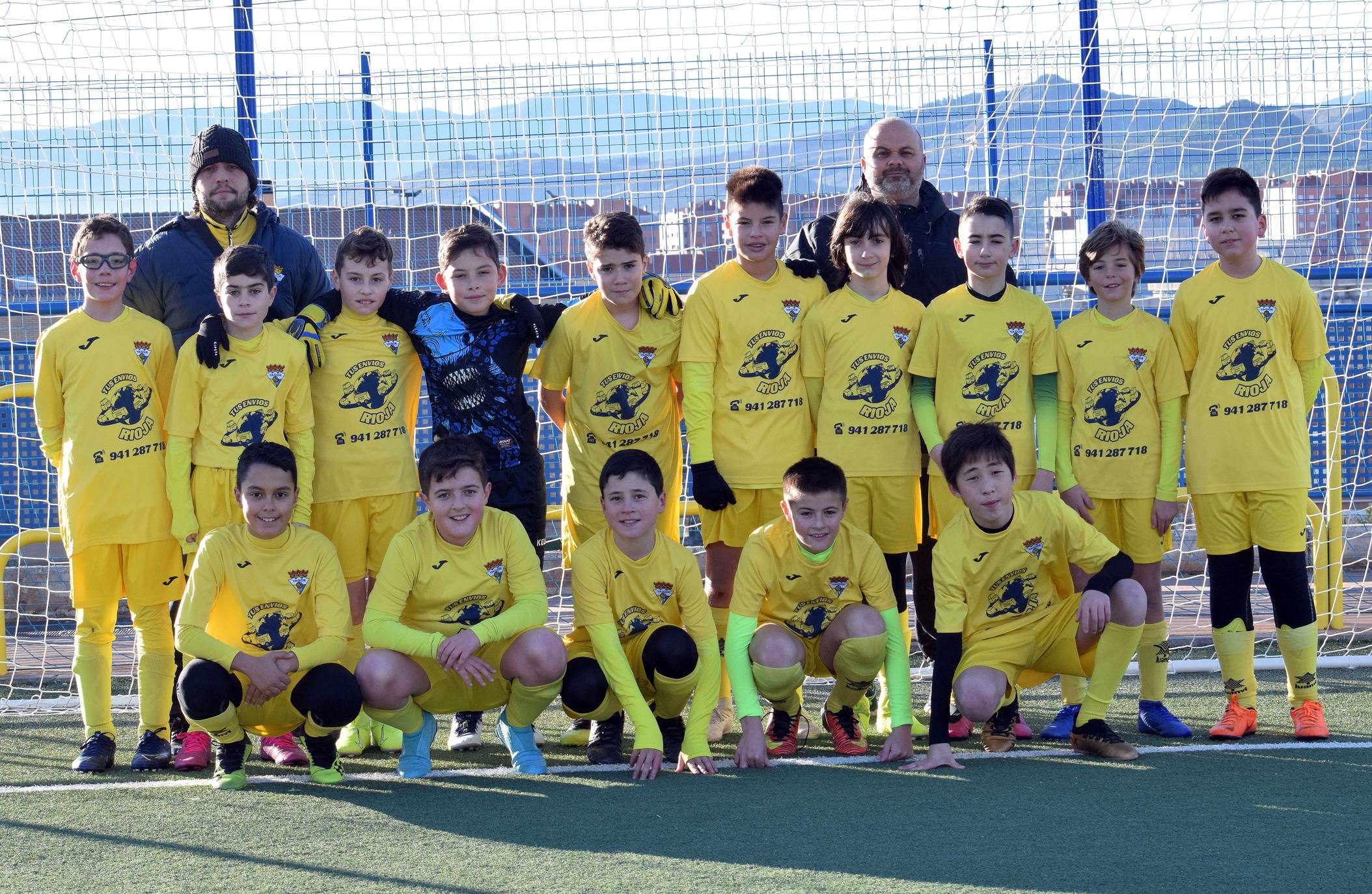 Las madres del Tedeón, Atlético Revellín y EDF Logroño se citaron en Navarrete por una causa por la que siempre hay que pelar, la lucha contra el cáncer, y lograron recaudar 2.172 euros.