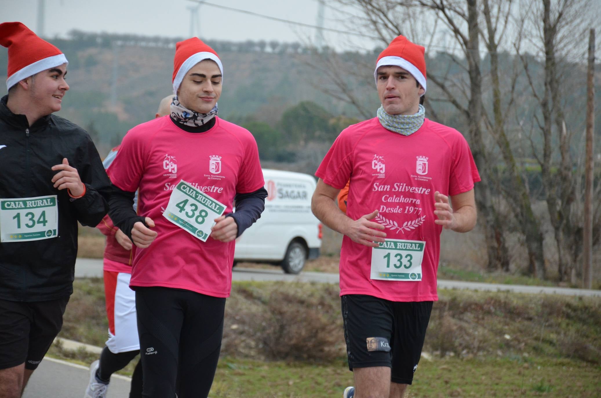 Humor y disfraces en la San Silvestre de Calahorra
