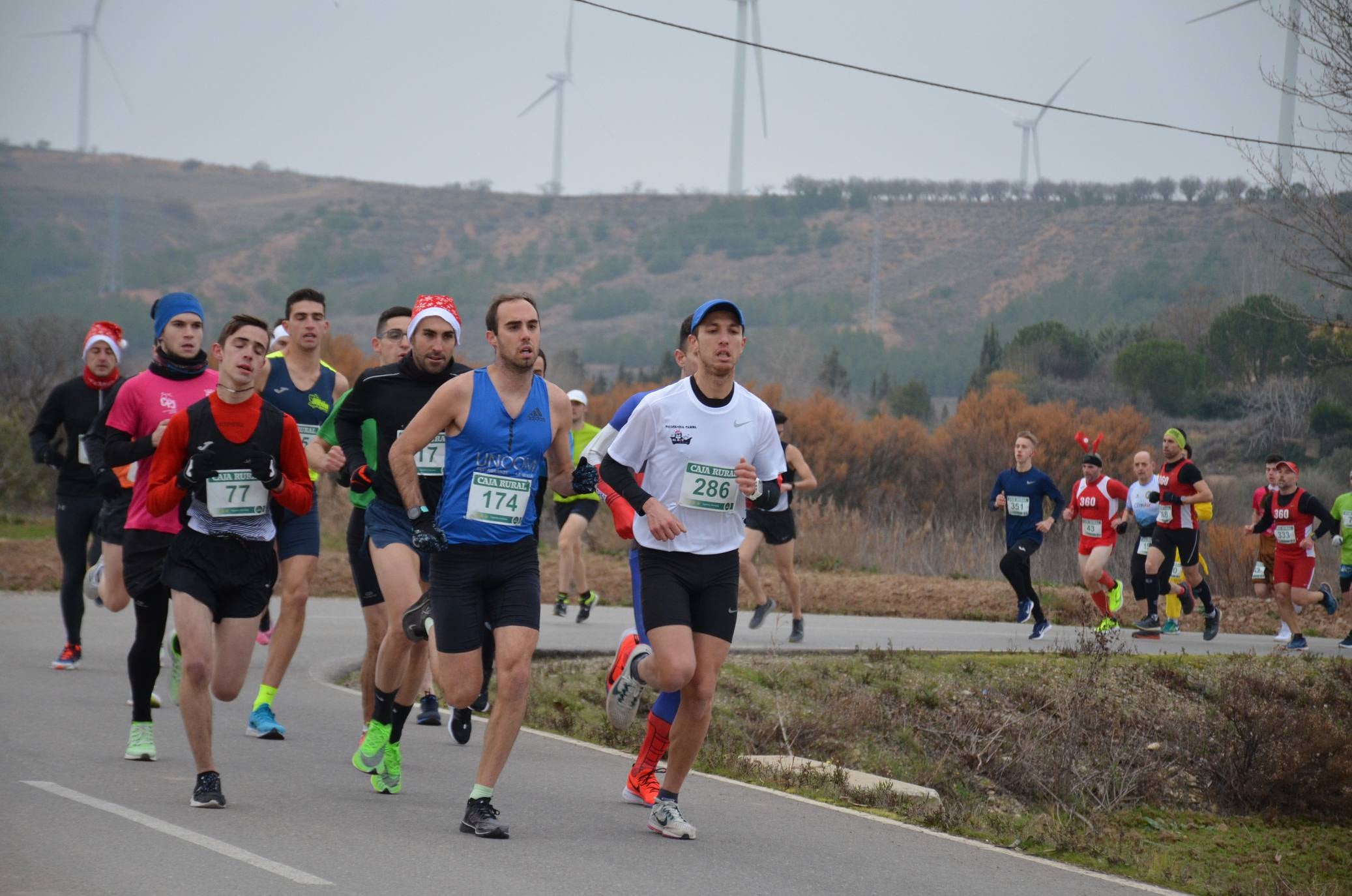 Humor y disfraces en la San Silvestre de Calahorra