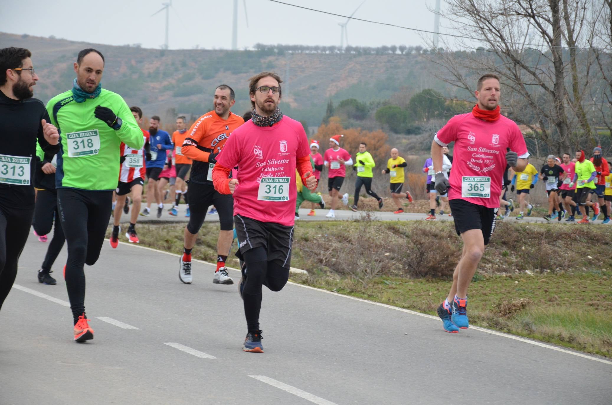Humor y disfraces en la San Silvestre de Calahorra