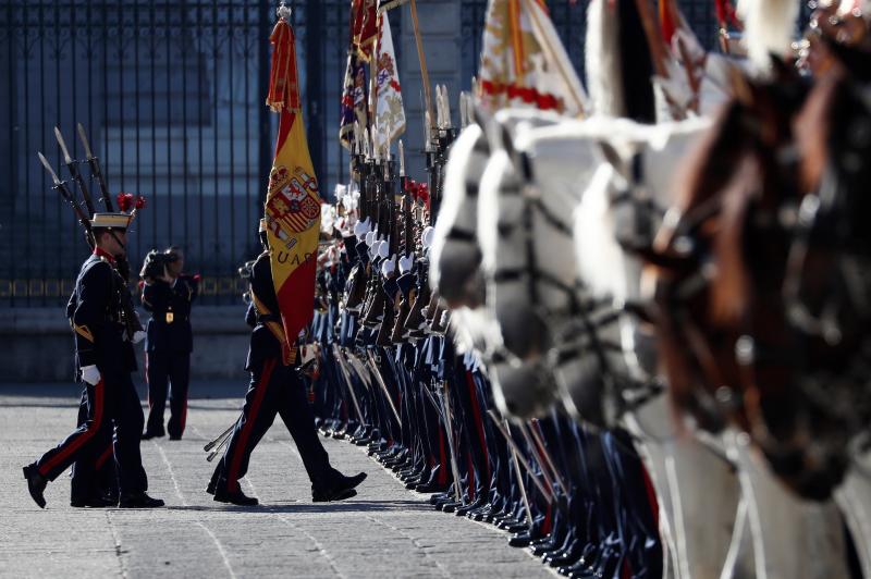 Las tropas de la Guardia Real, durante el desfile de la Pascua Militar.