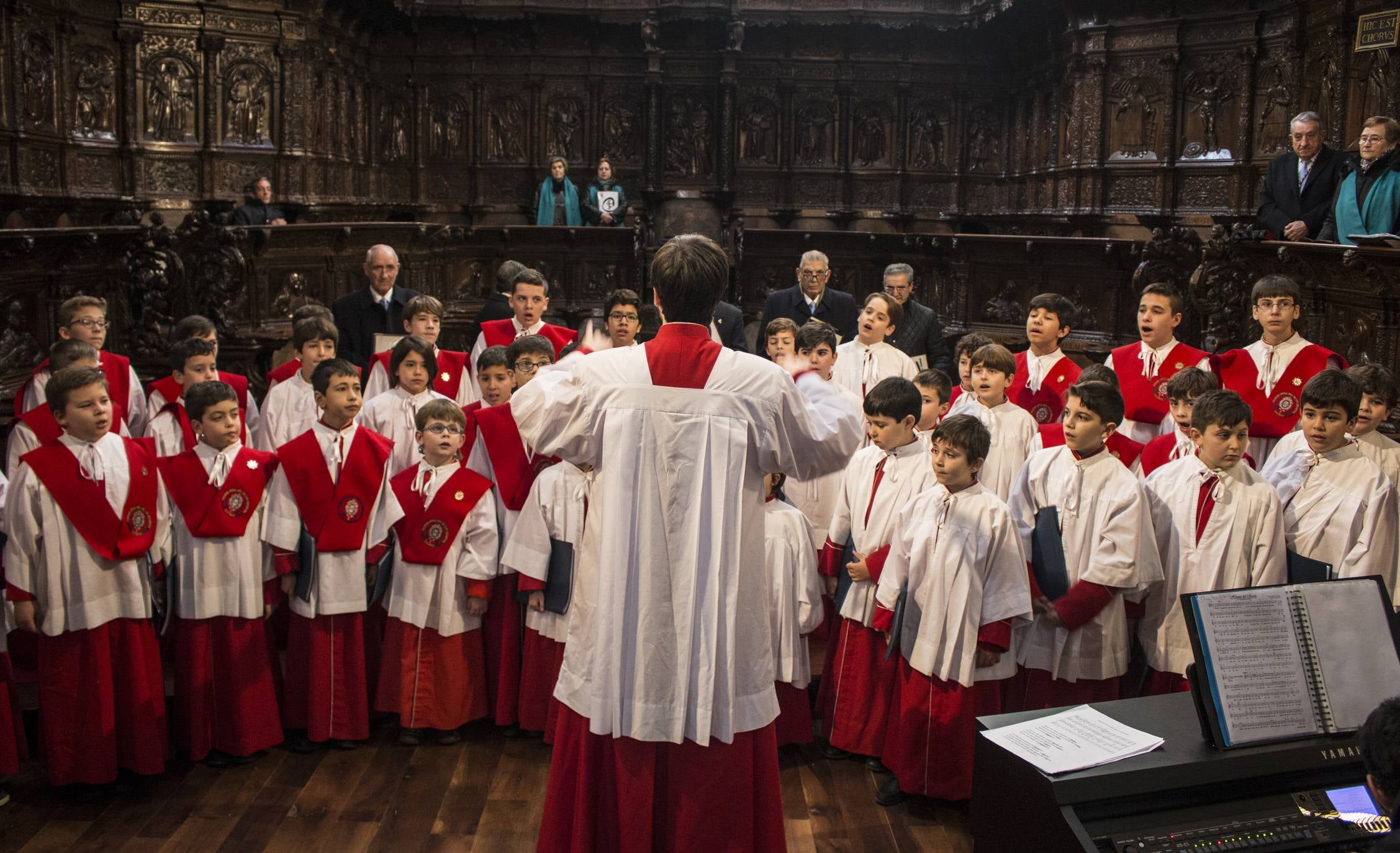 El cardenal Juan José Omella ha presidido este domingo los actos organizados para cerrar el segundo especial periodo de Gracia concedido a la ciudad por la Santa Sede