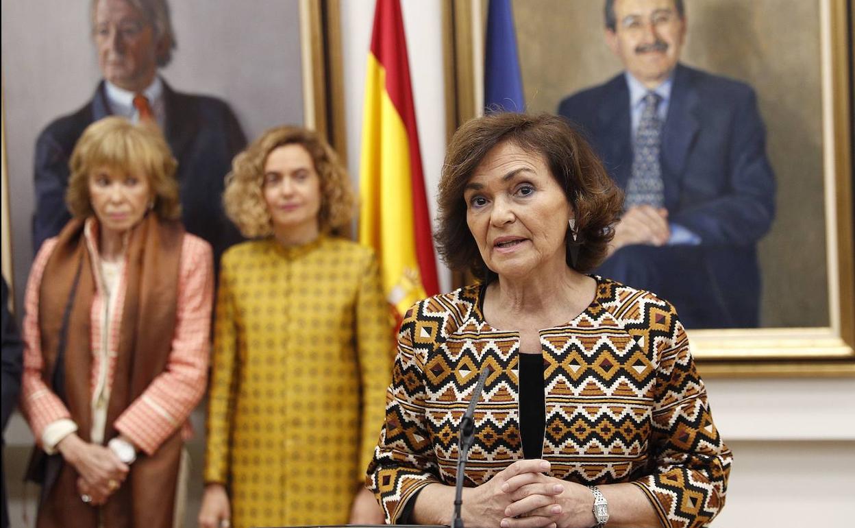 La vicepresidenta primera, Carmen Calvo, en su toma de posesión en el Ministerio de Presidencia.