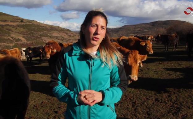 «Hay que facilitar a los jóvenes encontrar trabajo en el medio rural», señala Cristina Galilea, ganadera de Ajamil