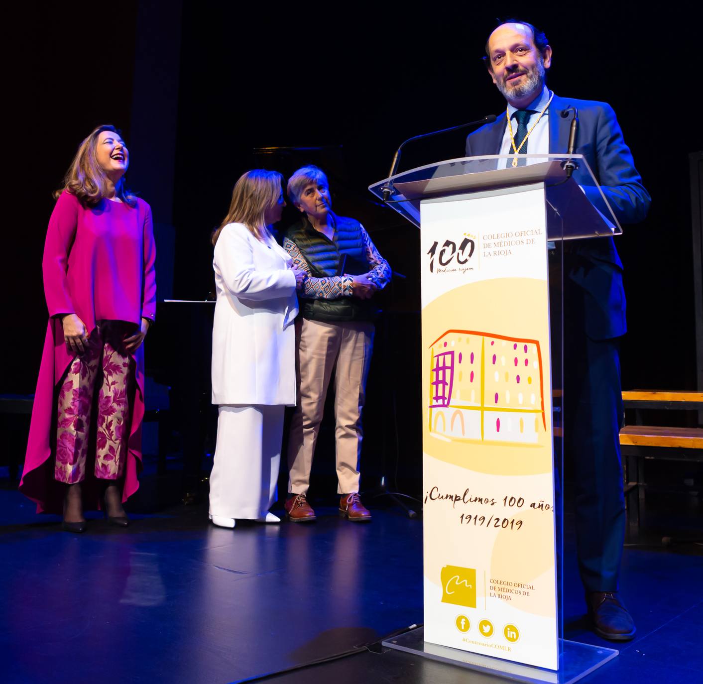 El Colegio Oficial de Médicos de La Rioja entrega sus galardones