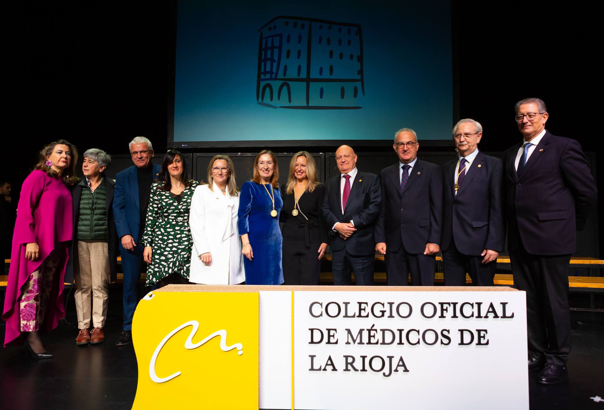 El Colegio Oficial de Médicos de La Rioja entrega sus galardones