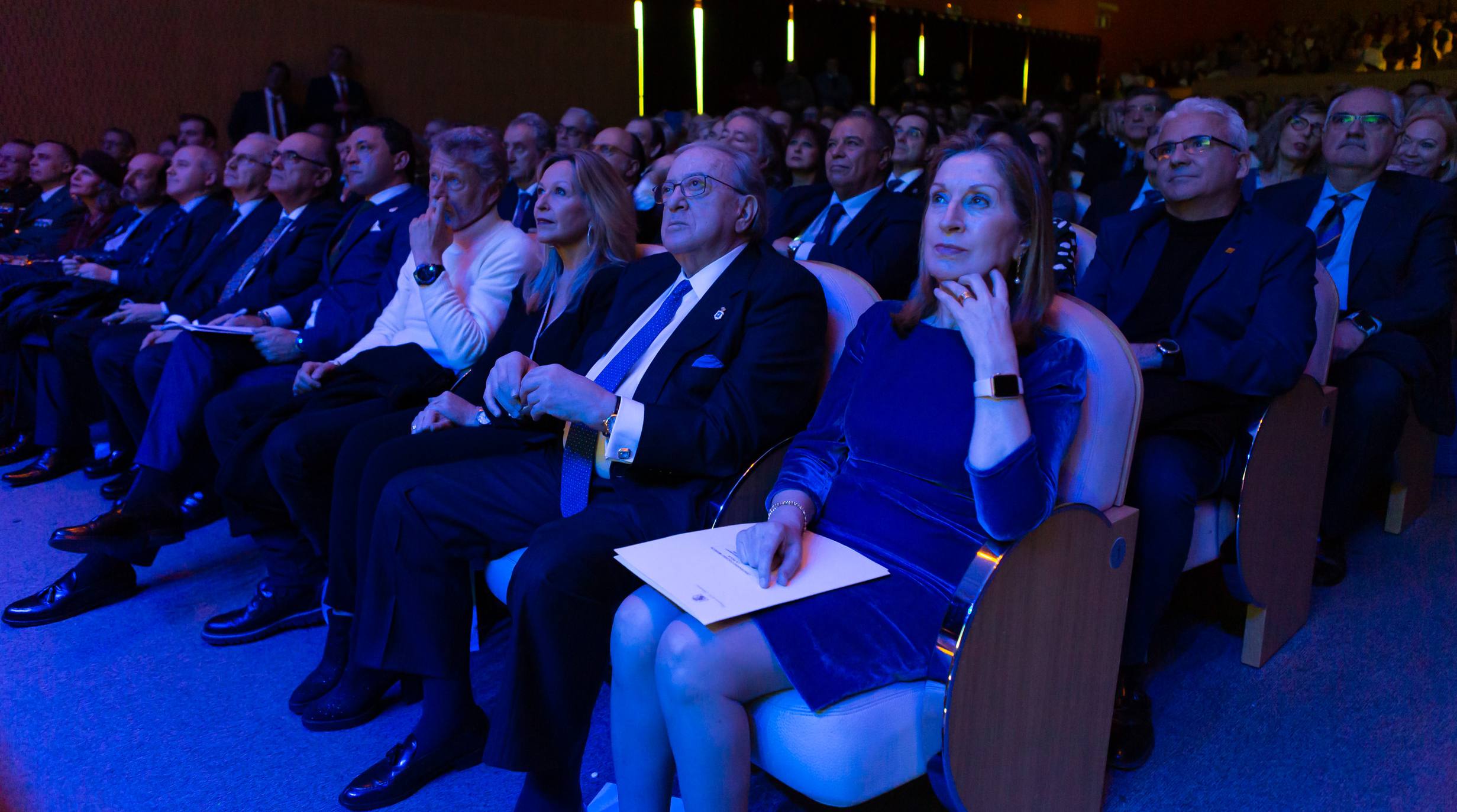 El Colegio Oficial de Médicos de La Rioja entrega sus galardones