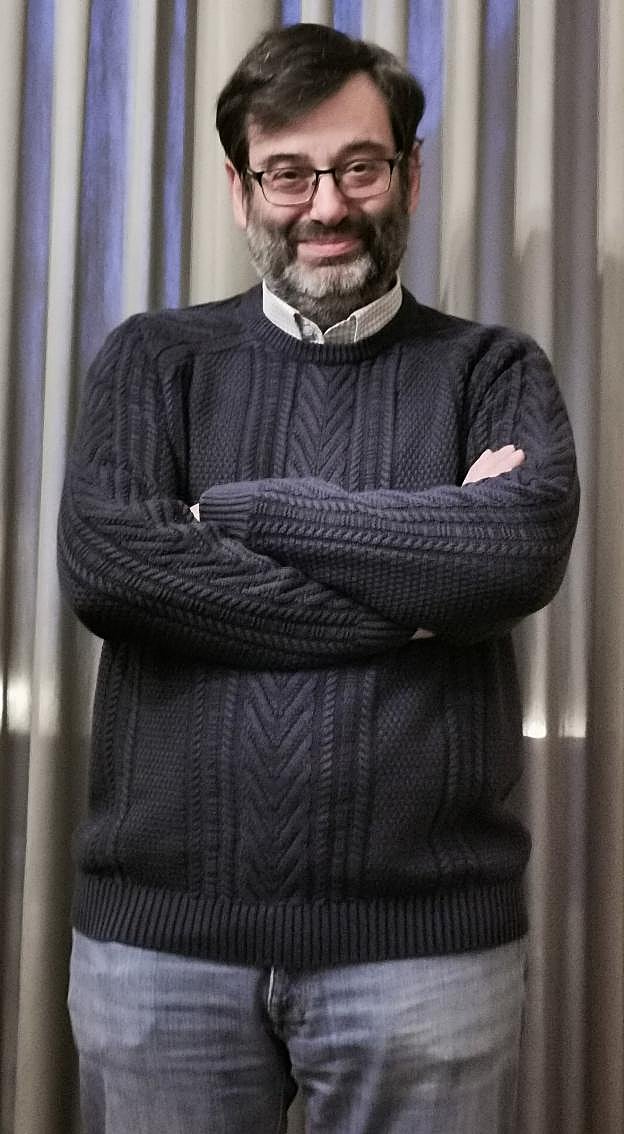 Julio Grande en su domicilio.