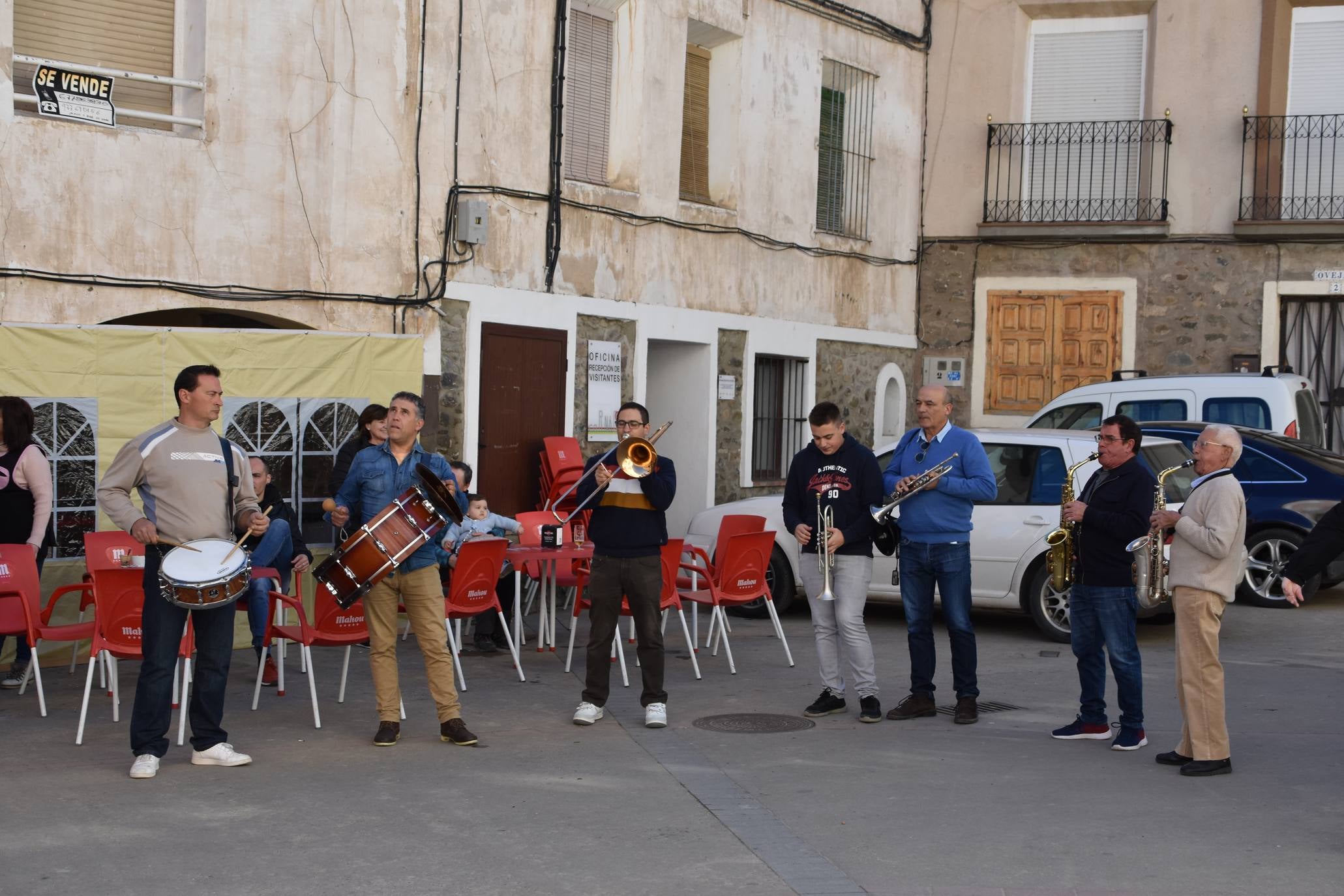 Cornago dispara el cohete por San Blas.