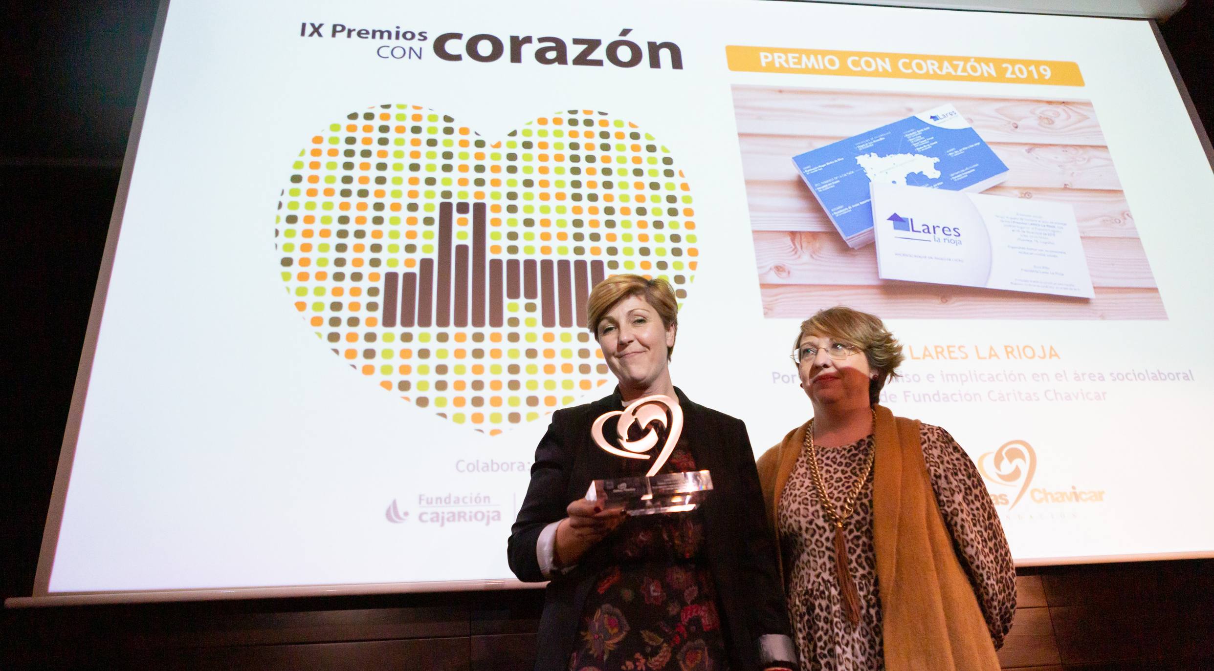 Fotos: La Fundación Cáritas Chavicar entrega sus IX Premios con Corazón a ESD, Lares La Rioja y la Cámara de Comercio