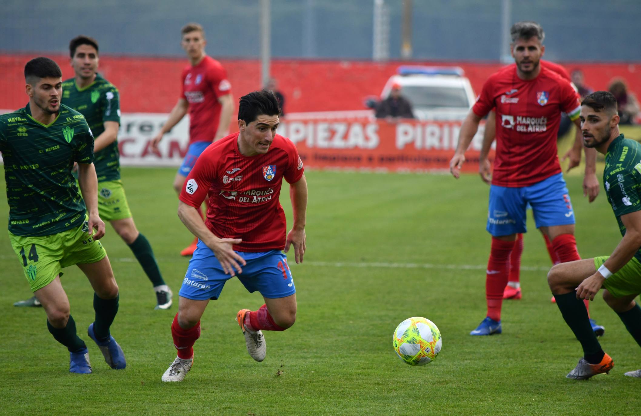 Fotos: El Guijuelo se impone en La Planilla