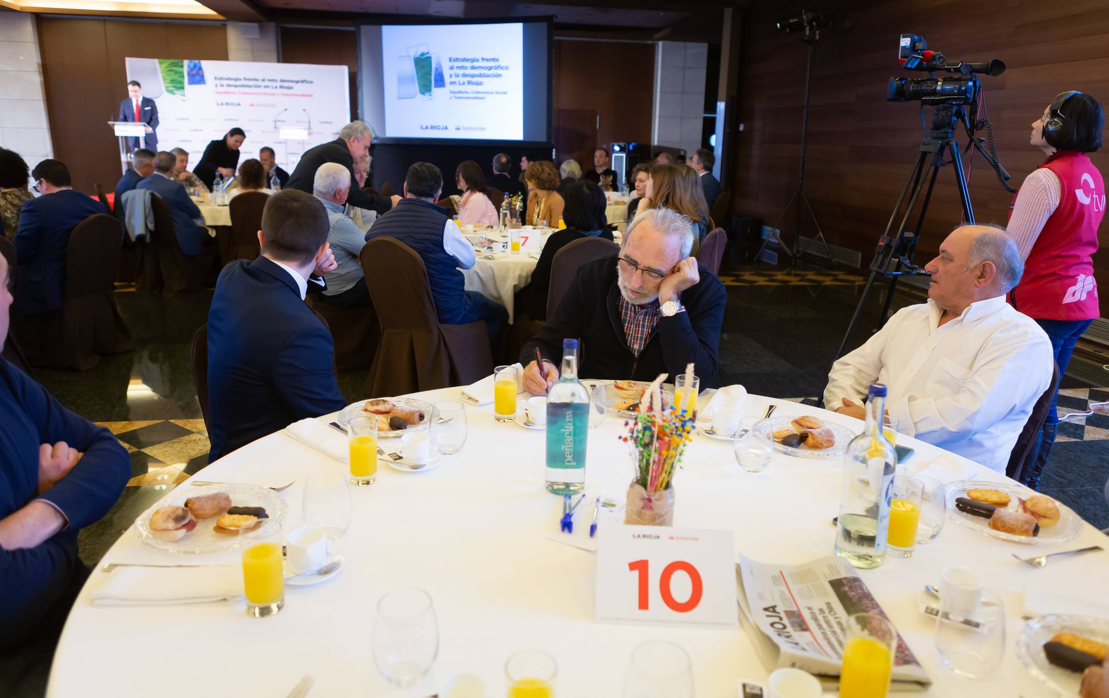 Desayuno informativo Diario LA RIOJA-Banco Santander