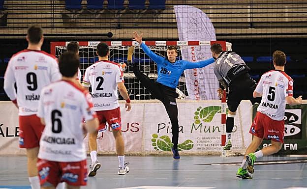 El Logroño se da un baño de autoestima