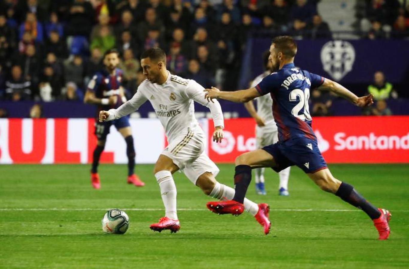 Fotos: Las mejores imágenes del Levante-Real Madrid