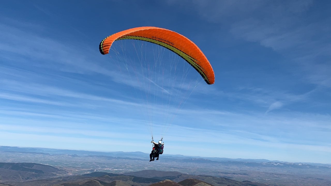 Fotos: Los parapentes sobrevuelan el San Lorenzo