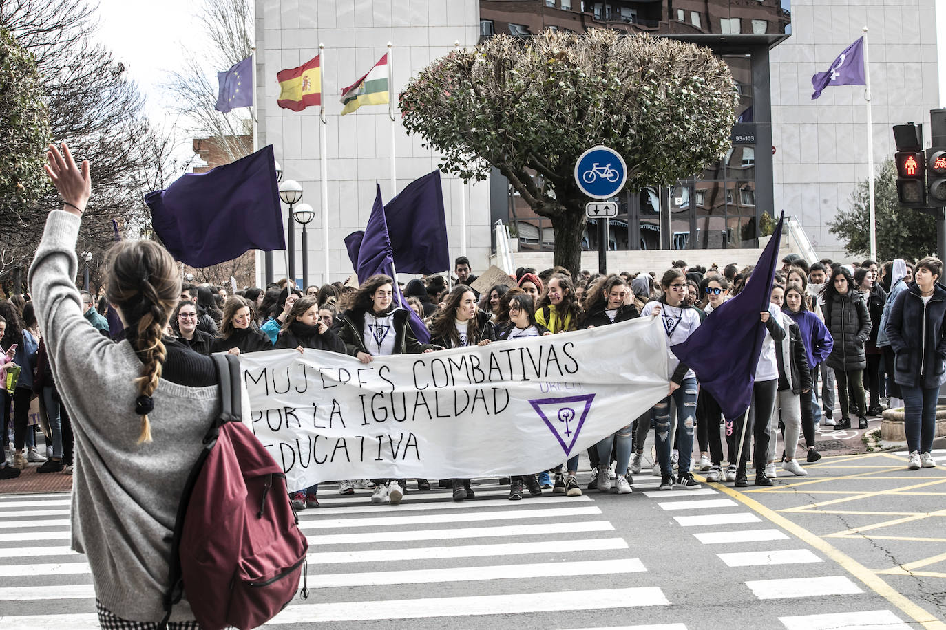 Fotos: 8M: Cientos de estudiantes se manifiestan para reinvidicar la igualdad en la educación