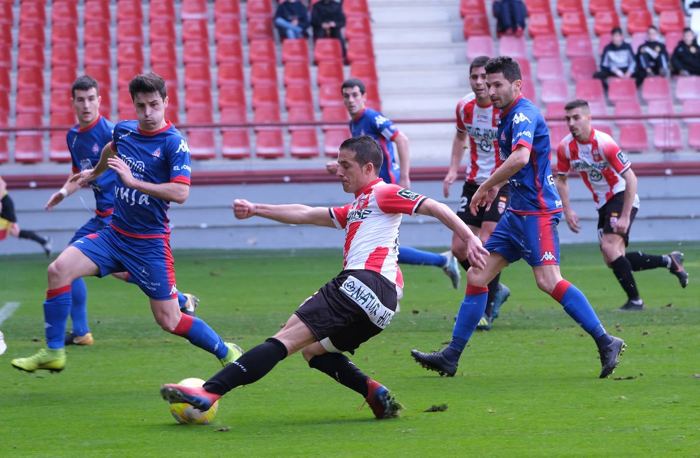 Fotos: Las imágenes del empate entre la UDL y el Amorebieta