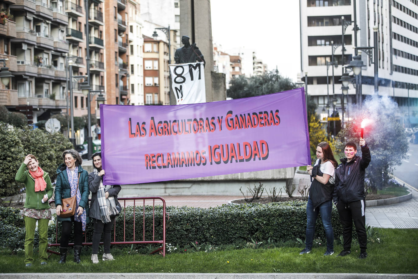 Fotos: 8M: Manifestación del Día Internacional de la Mujer en Logroño