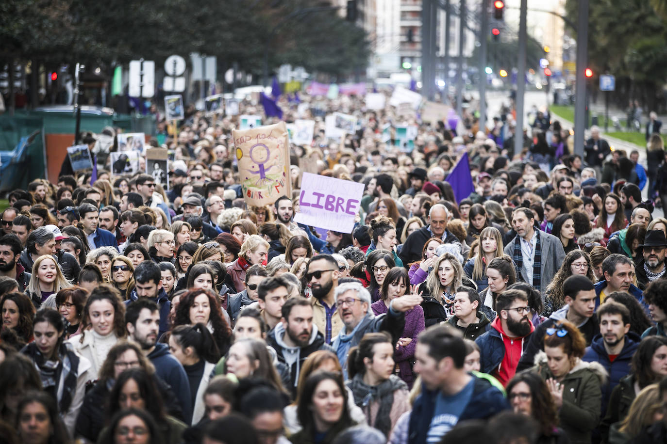 Fotos: 8M: Manifestación del Día Internacional de la Mujer en Logroño