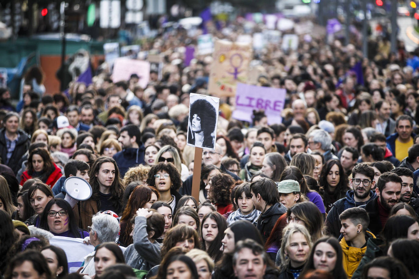 Fotos: 8M: Manifestación del Día Internacional de la Mujer en Logroño