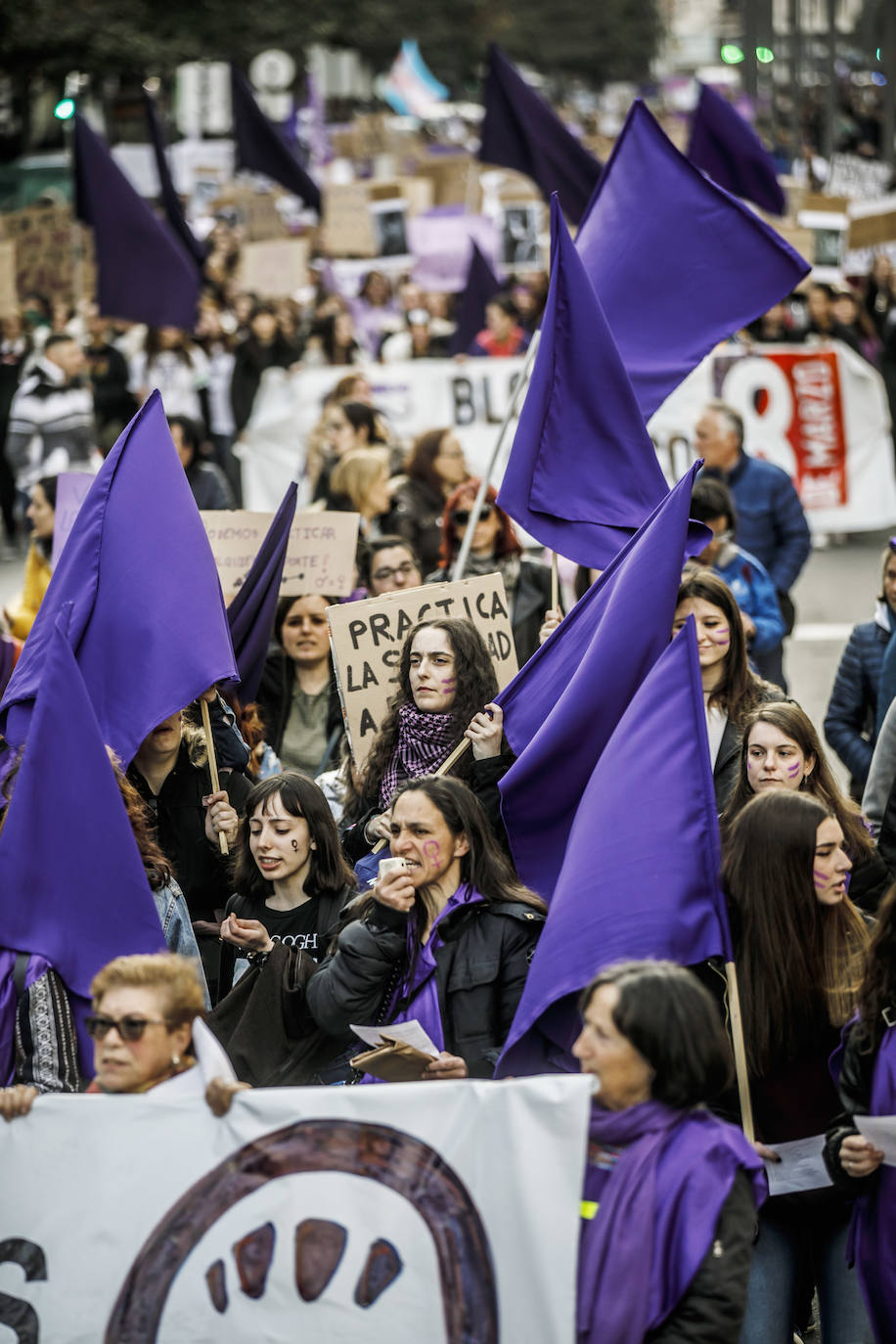 Fotos: 8M: Manifestación del Día Internacional de la Mujer en Logroño