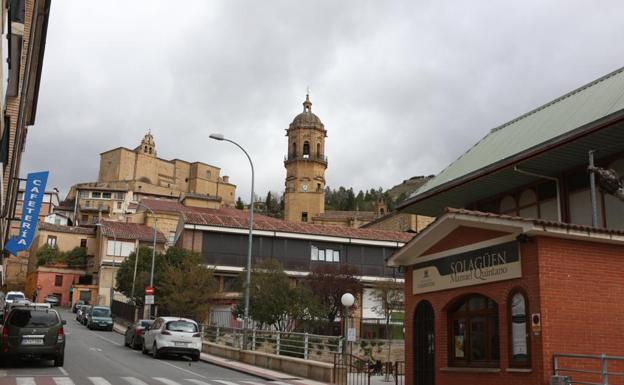 Imagen principal - Imágenes de Labastida, en la mañana de este lunes