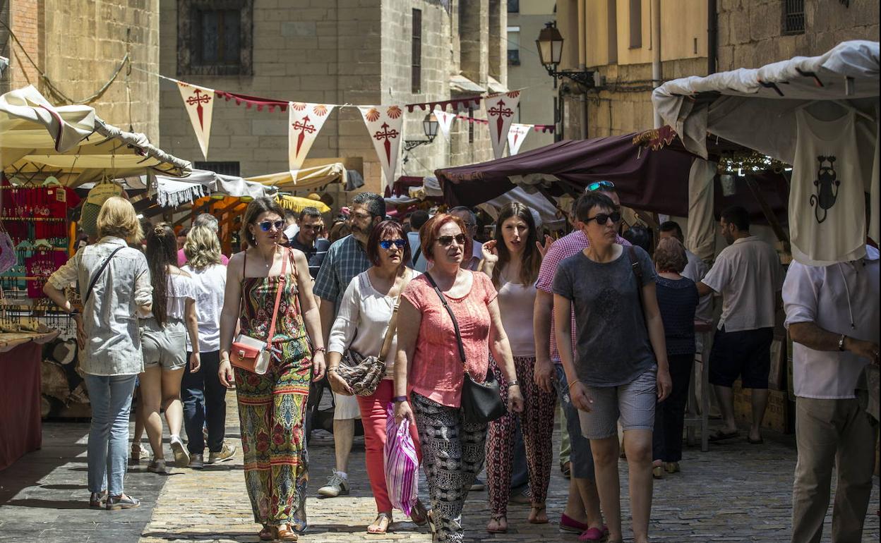 Mercado medieval en San Bernabé. 