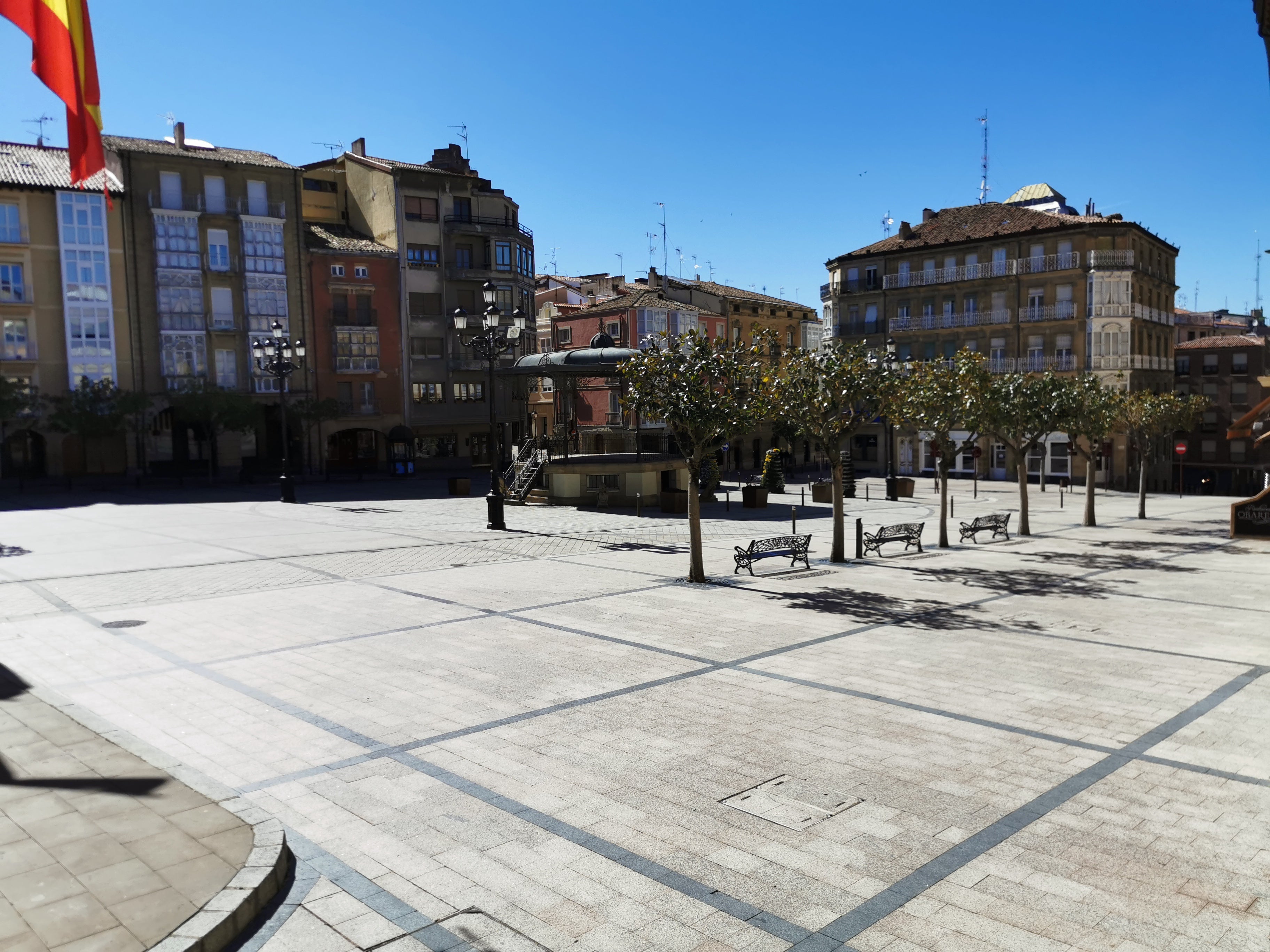 Fotos: La Rioja, vacía por el estado de alerta