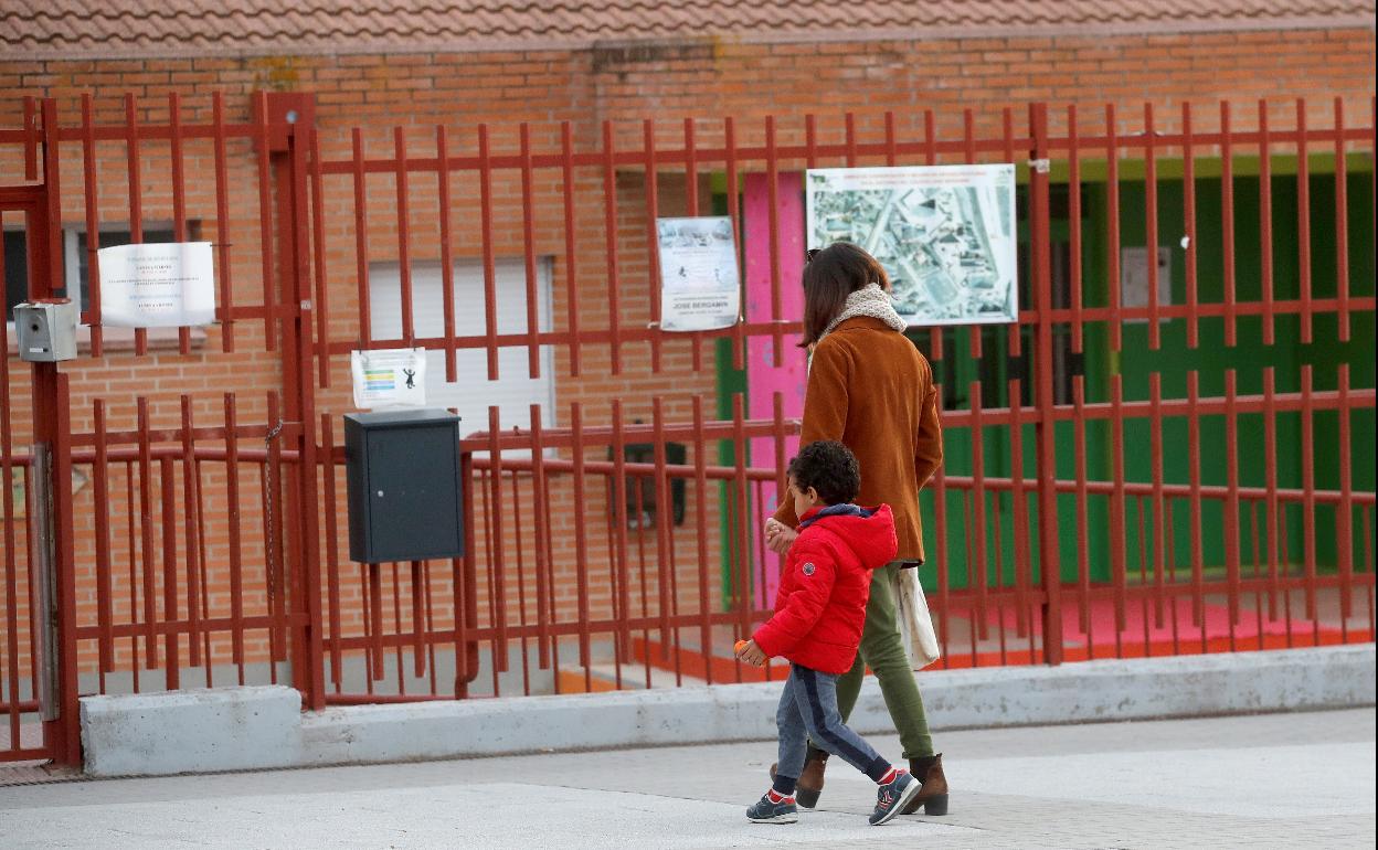 El estado de alarma suspende el régimen de visitas de hijos de padres separados