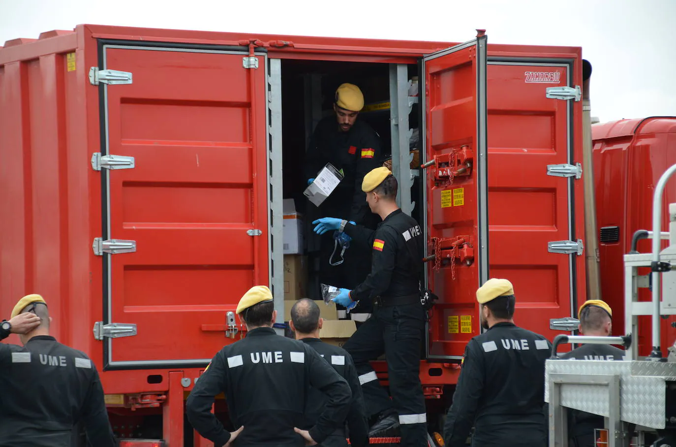 Fotos: Tareas de desinfección de la UME en Calahorra