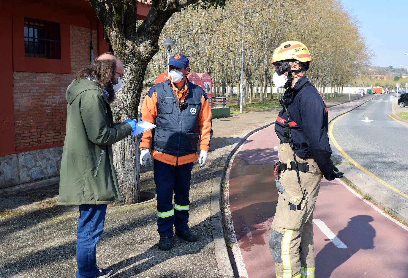 Brigadas municipales. Así trabajan los equipos de limpieza y desinfección del Ayuntamiento de Logroño frente al coronavirus