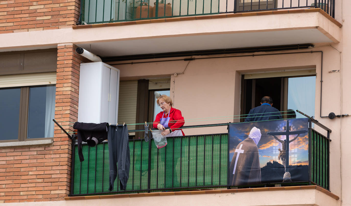 El coronavirus no impide el toque de campana en San Vicente