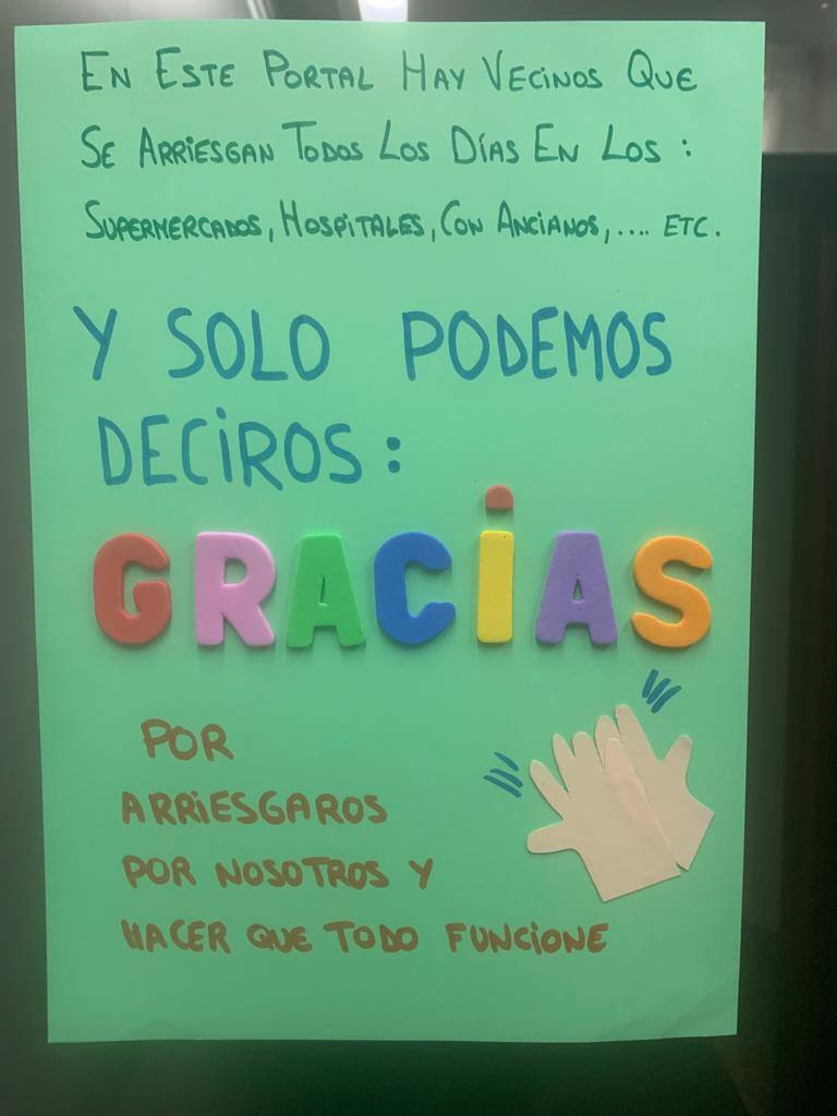 Un colorido cartel en Portillejo agradece el trabajo a sus vecinos que se arriesgan