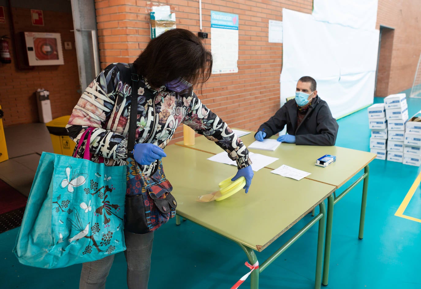 Ya ha comenzado el reparto gratuito de las pantallas para los niños de 0 a 13 años