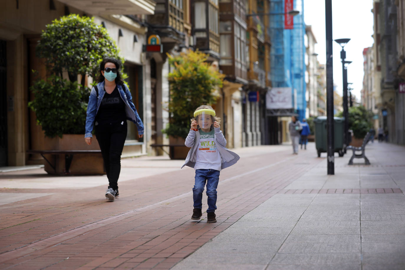 Fotos: Logroño sale a la calle a pasear y a hacer deporte