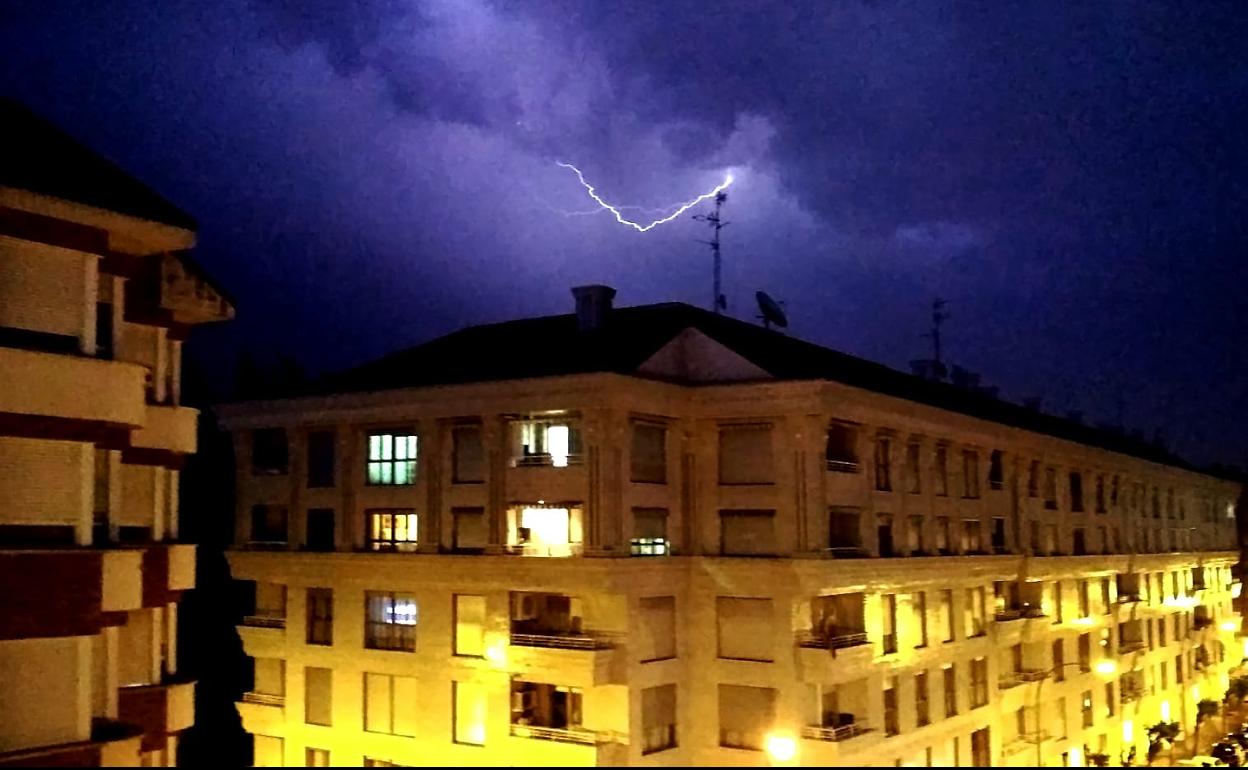 Tormenta en Logroño, en la zona de Club Deportivo.