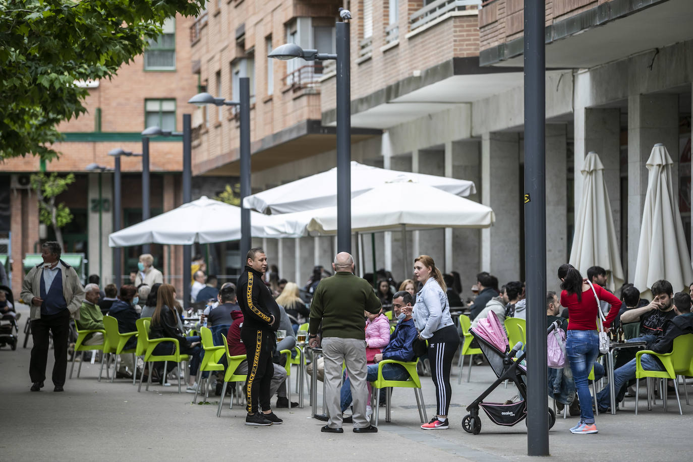 Fotos: Coronavirus en La Rioja: Las terrazas de Logroño, mejor al segundo día