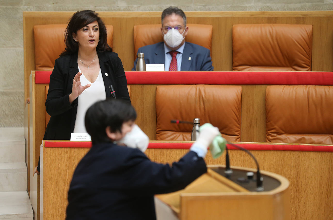 Fotos: La sesión de mayo del Parlamento riojano, en imágenes