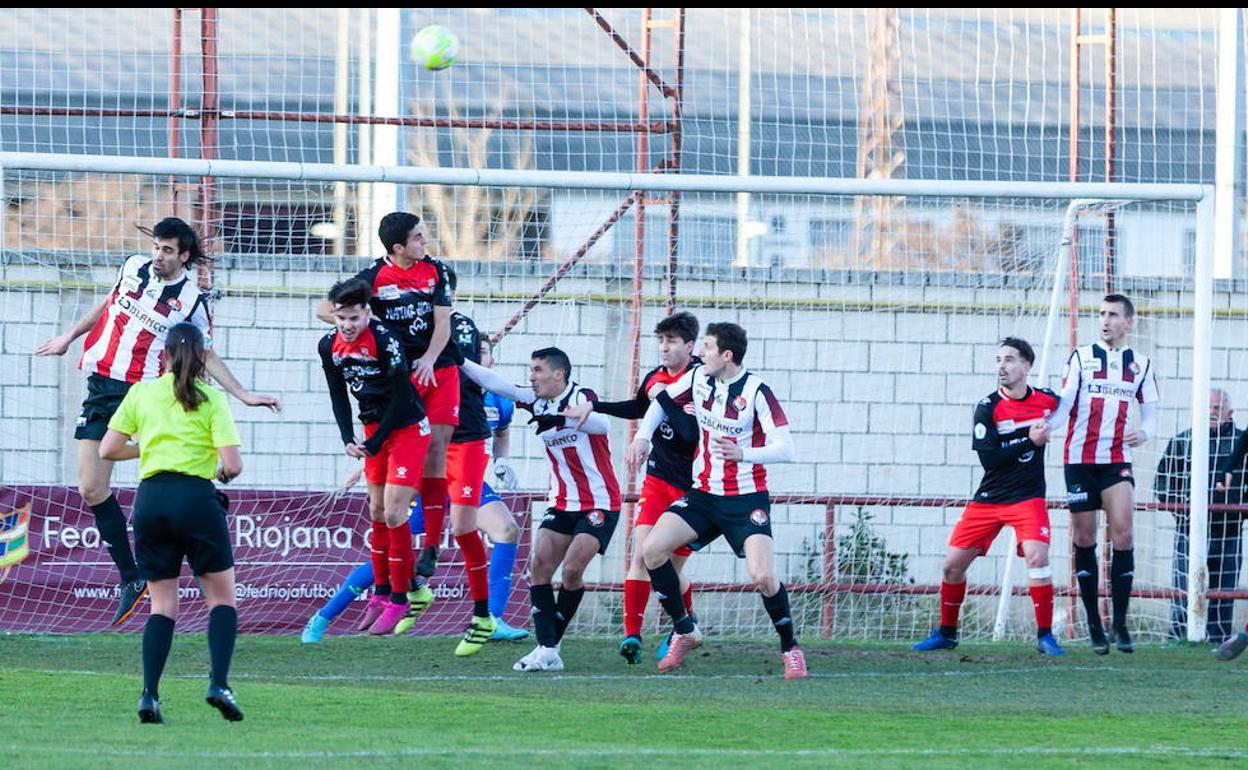 La SDL, «sin campo de entrenamiento» para el 'play off'