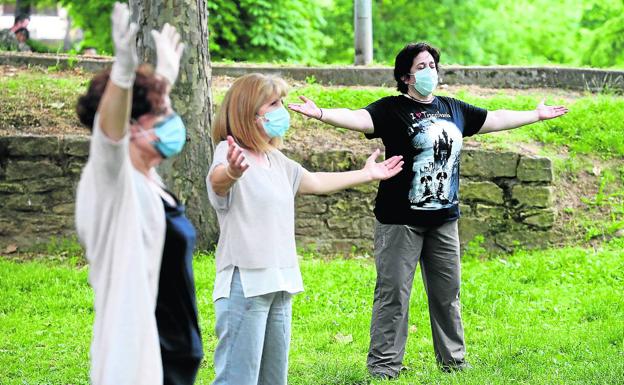 El parque del Ebro fue otro de los escenarios elegidos por la UPL para despedir el curso.