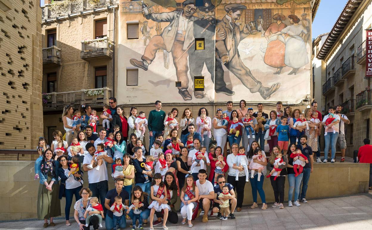 Los jarreros más pequeños recibirán su primer pañuelo de fiestas