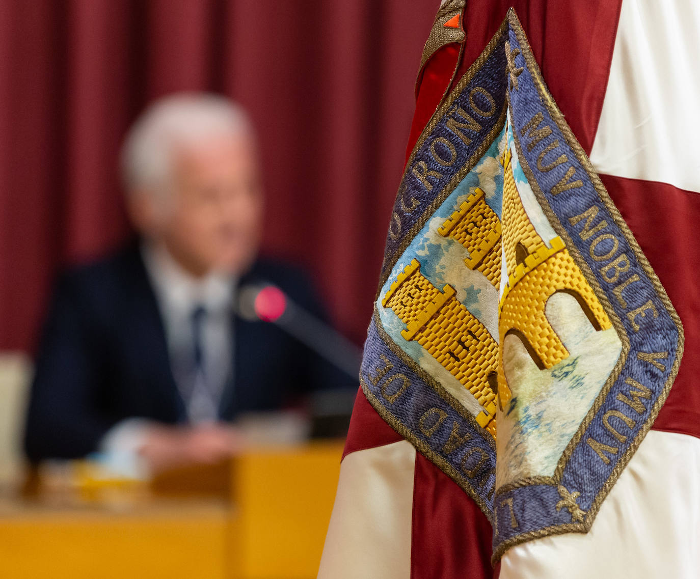 El Consistorio ha reconocido la responsabilidad «ejemplar» de la ciudadanía logroñesa en este estado de alarma y el trabajo de los sanitarios, de las fuerzas y los cuerpos de seguridad, así como de los empleados públicos. 