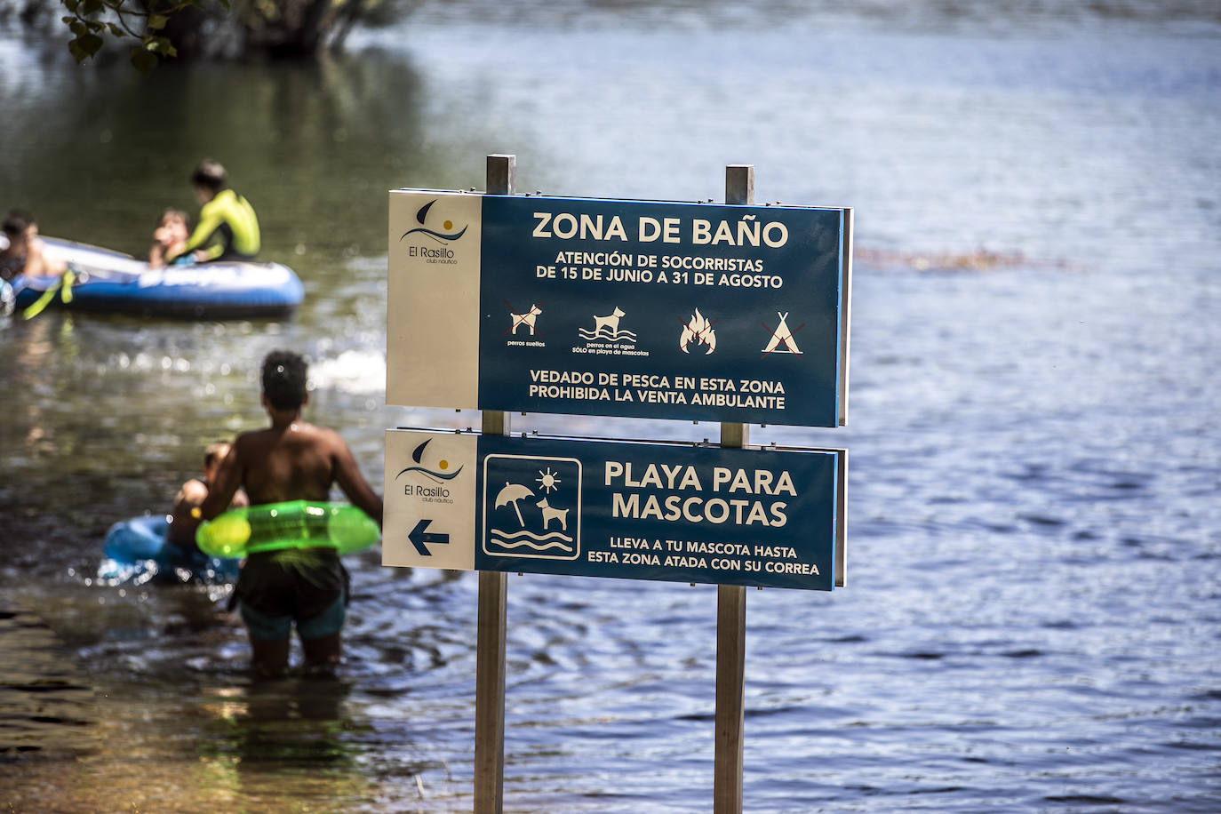 El Club Náutico El Rasillo ha reabierto este sábado para dar inicio a la campaña estival