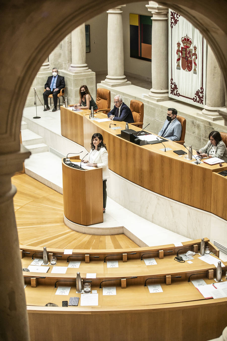 Concha Andreu, presidenta del Gobierno de La Rioja, ha protagonizado una larga intervención de 45 folios