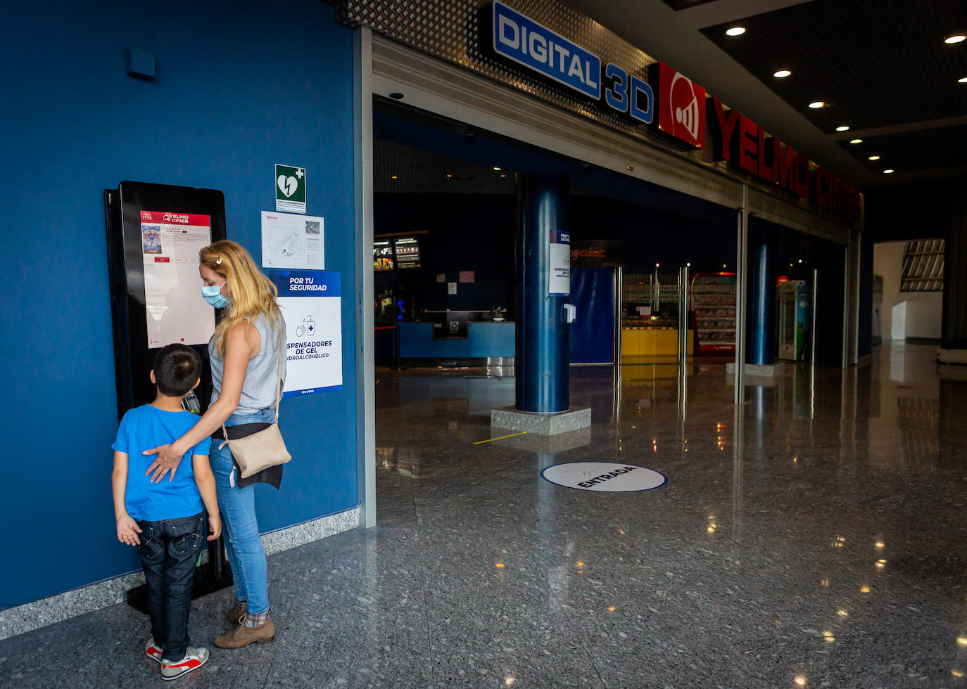 Los cines Yelmo Berceo y 7 Infantes de Lara abren este viernes con aforo reducido y medidas de higiene 