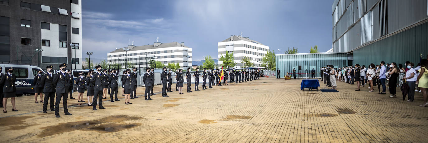 Veinte nuevos agentes han protagonizado este acto en Logroño