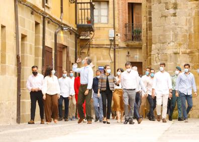 Imagen secundaria 1 - Los reyes, peregrinos y turistas en Santo Domingo