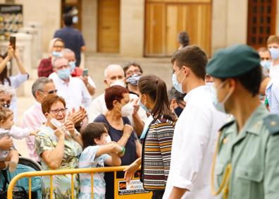 Imagen secundaria 1 - Los reyes, peregrinos y turistas en Santo Domingo